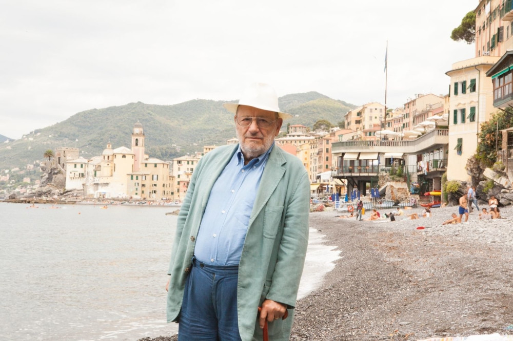 Preminuo Umberto Eko