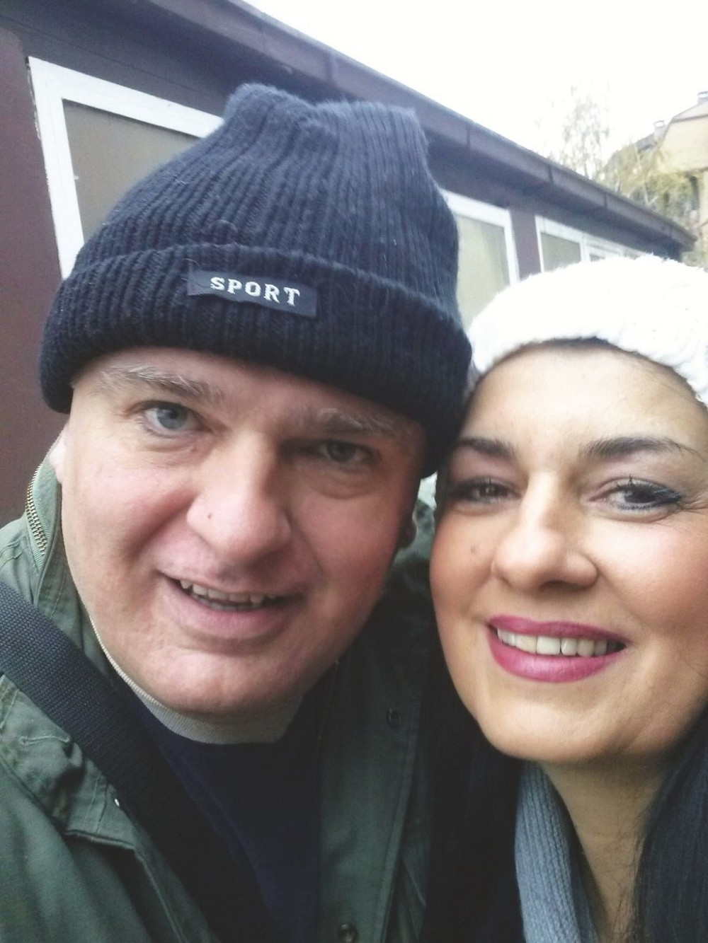 Saški Karan muž preti razvodom!