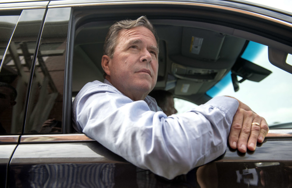 Džeb Buš se povukao iz predsedničke trke!