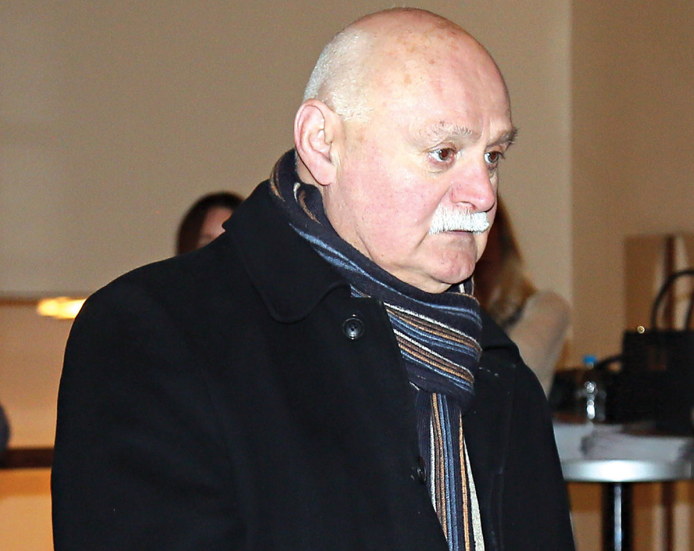 KARADŽIĆEV BRAT IZNEO DETALJE Otkrivena prava istina o hapšenju Radovana, vlast je pregovarala oko novca za njegovo izručenje, a ovo će vas šokirati!