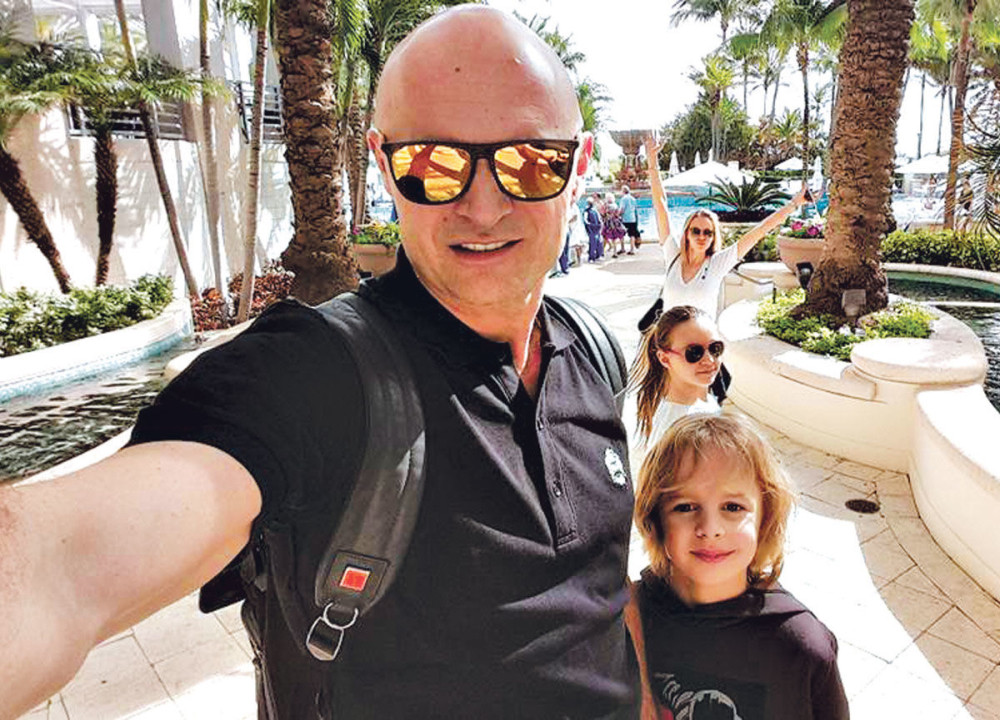 Mili odveo ženu i decu u Majami!