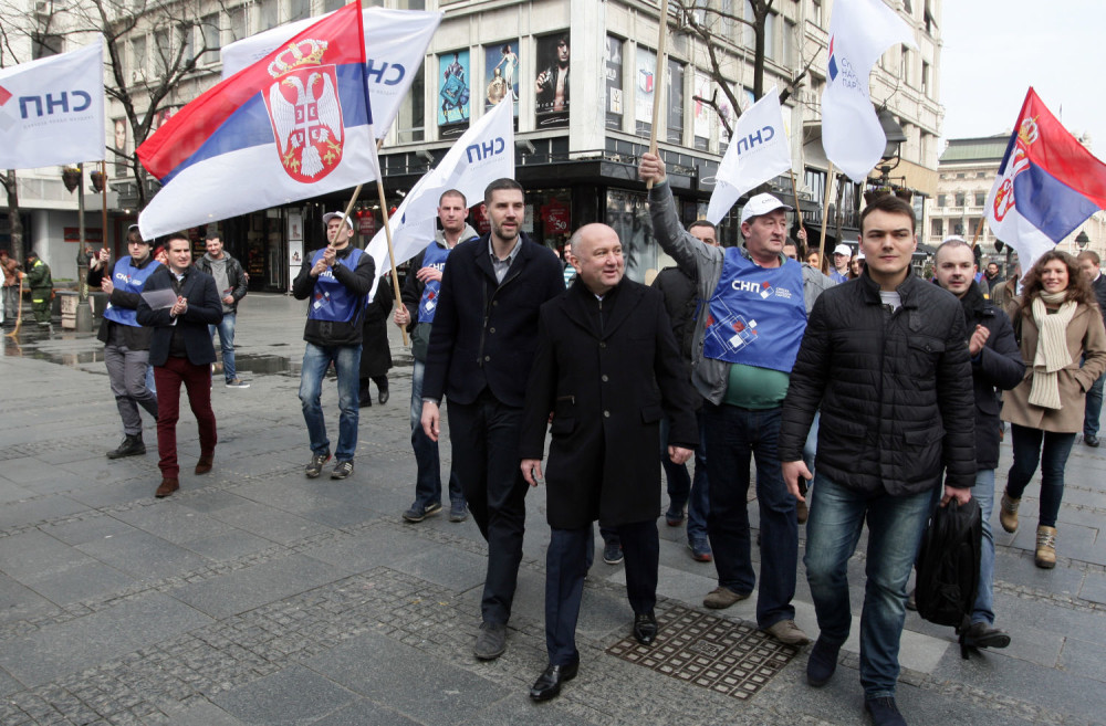 Skupljaju potpise za referendum o NATO