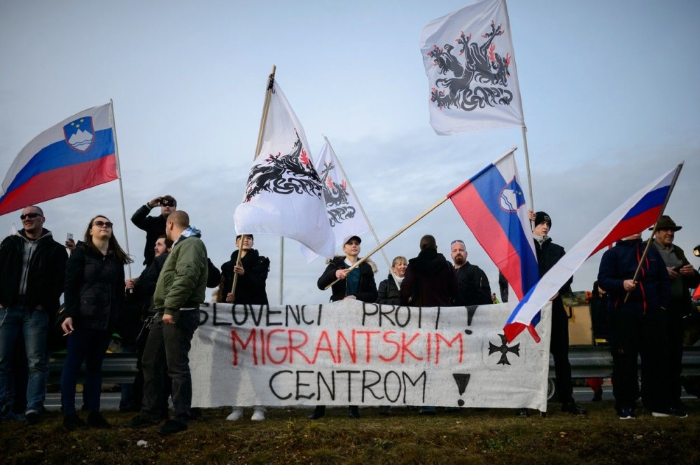 Policija razdvojila demonstrante u Ljubljani