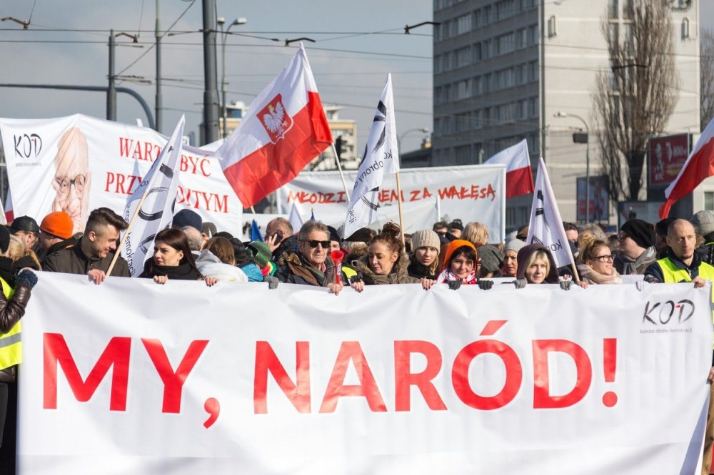 Poljaci se digli protiv vlade (FOTO)