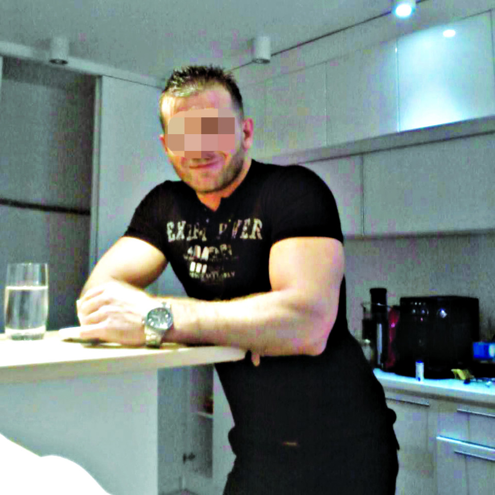 Bankar spiskao klijentima 300.000 € na kocku!