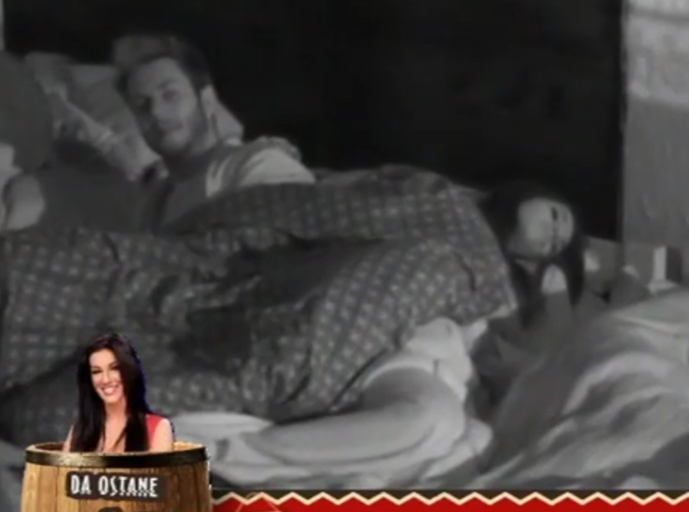 Filip se zavukao u Cecin krevet! (VIDEO)