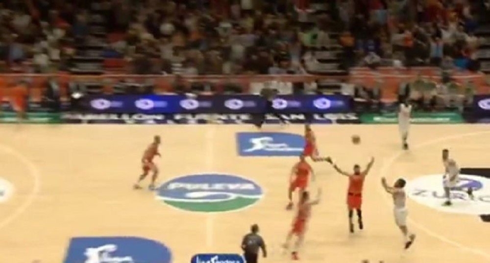 Ljuljova dalekometna paljba zaljuljala Valensiju (VIDEO)