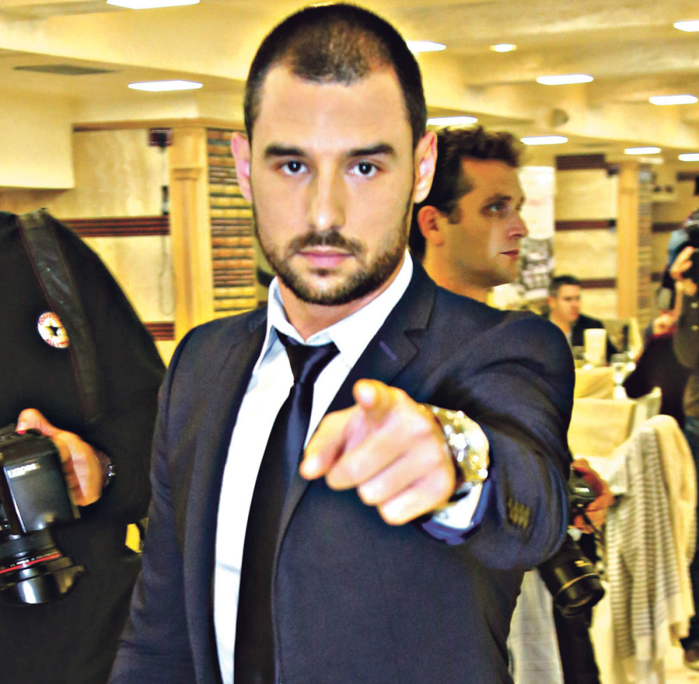 Nemanja ugrozio bezbednost ćerkice i supruge (FOTO)