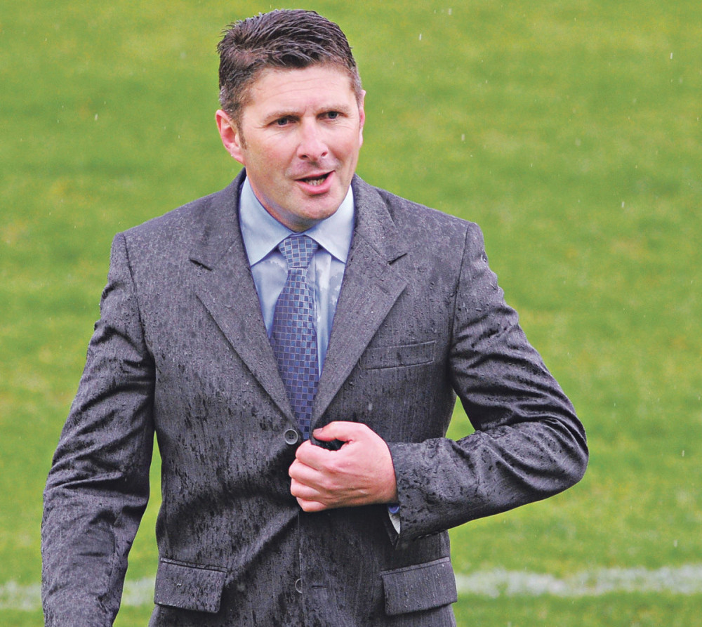 Mojsilović u papučama na konferenciji!