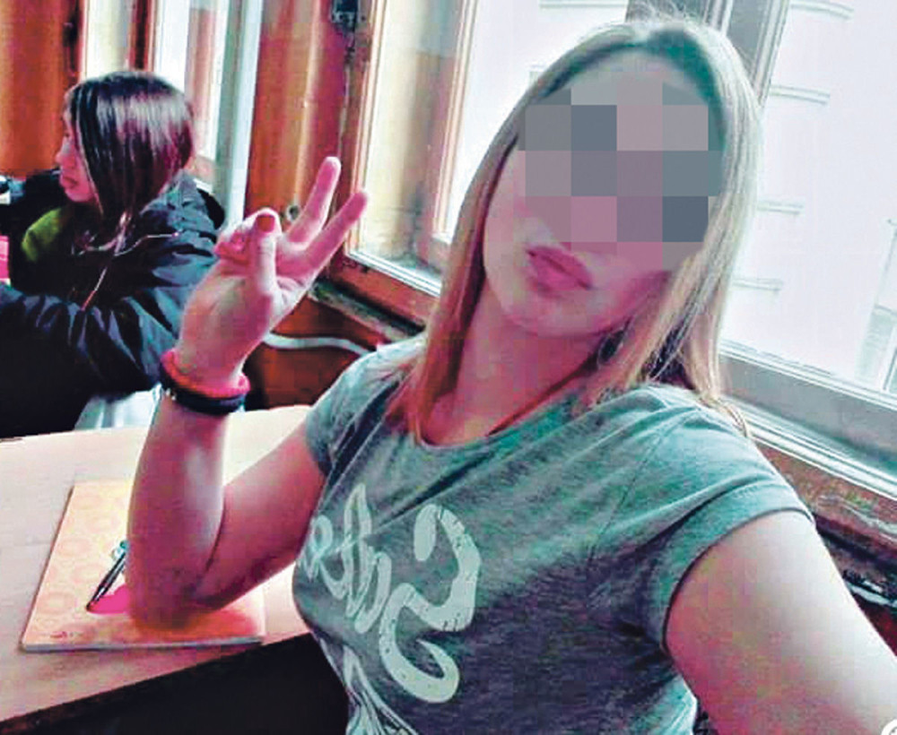 Preminula učenica koja se bacila sa škole