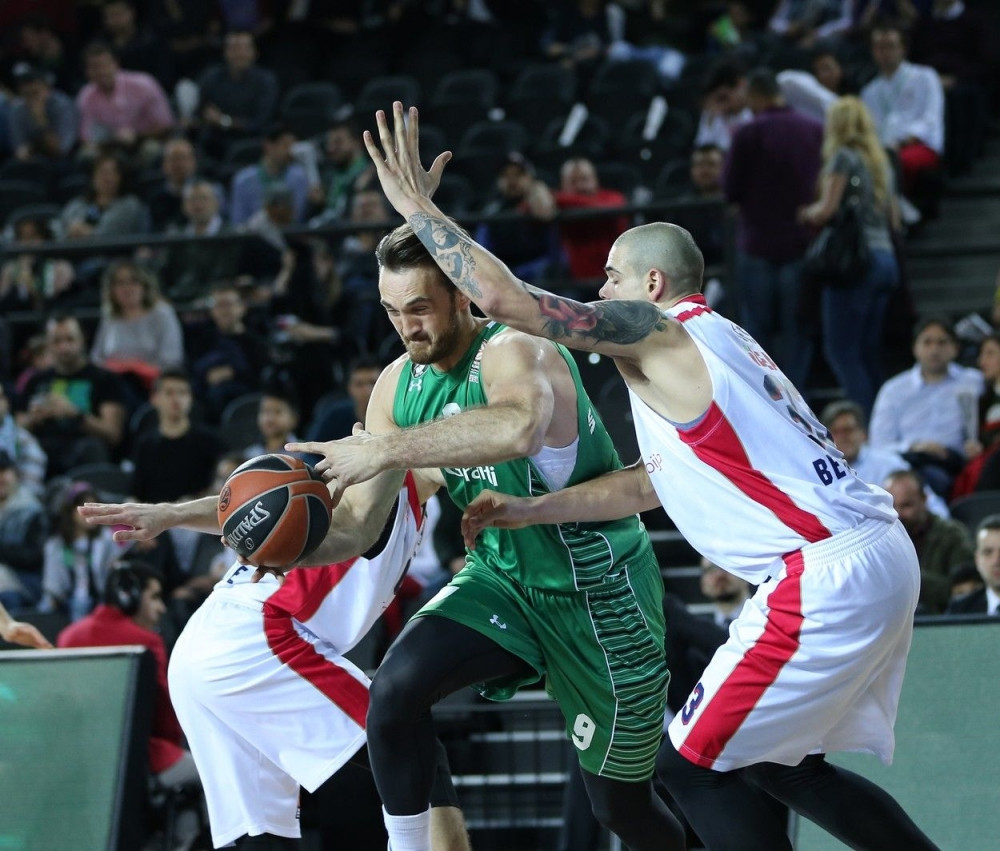 Zvezda dočekuje PAO i Darušafaku u Areni!