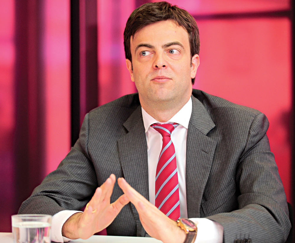 Obradović najuren iz fotelje!