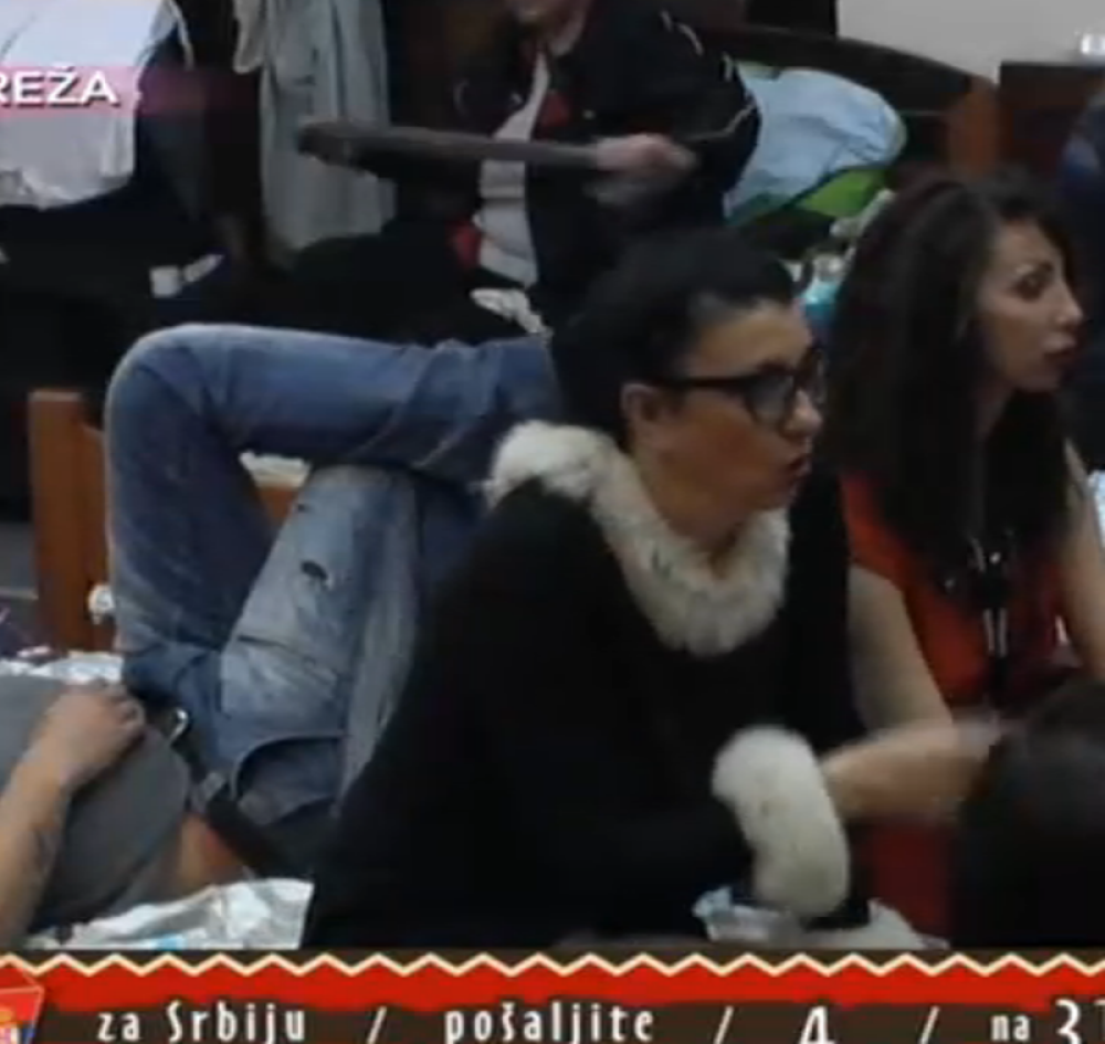 Saška: Ceco, kakvu drogu koristiš?!