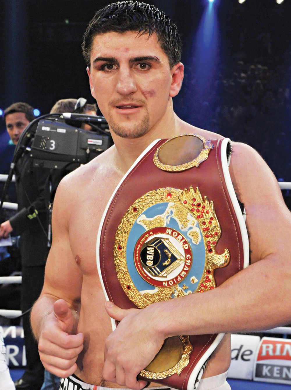 Hukić odbranio IBO titulu