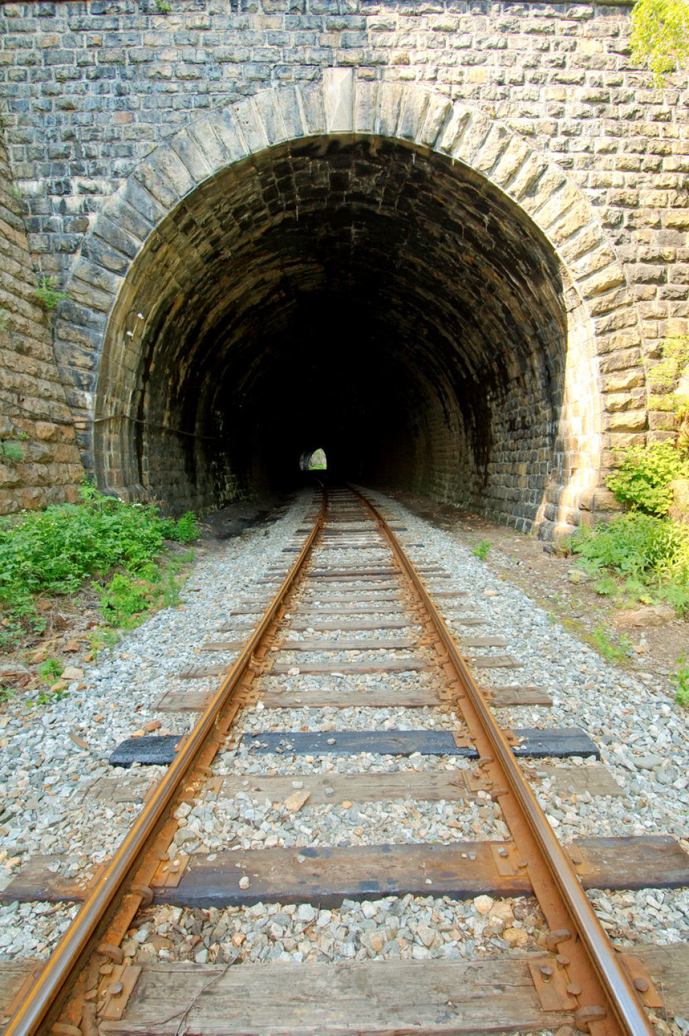 Završena rekonstrukcija tunela na pruzi Bar-Beograd