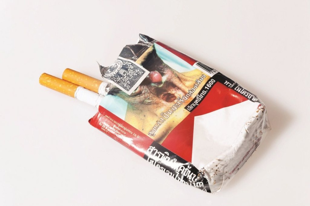 Zaplenjeno 31.000 paklica cigareta