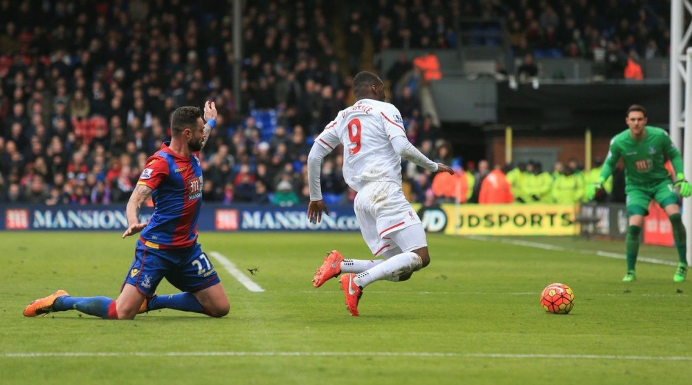 Benteke: Nisam simulirao, udario me je! (VIDEO)