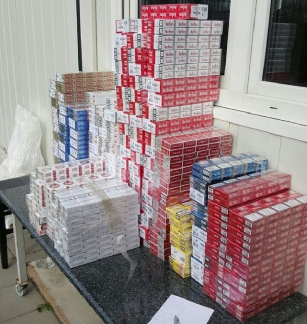 Cigarete krio u gumama