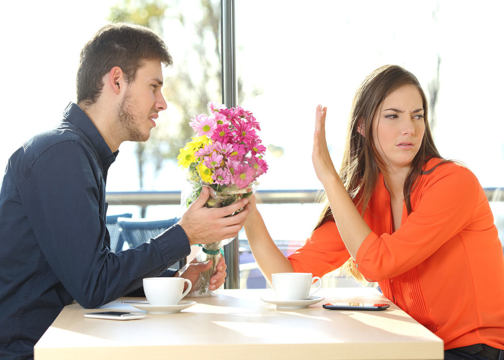Pomoću ovog trika otkrijte kada vas neko laže!