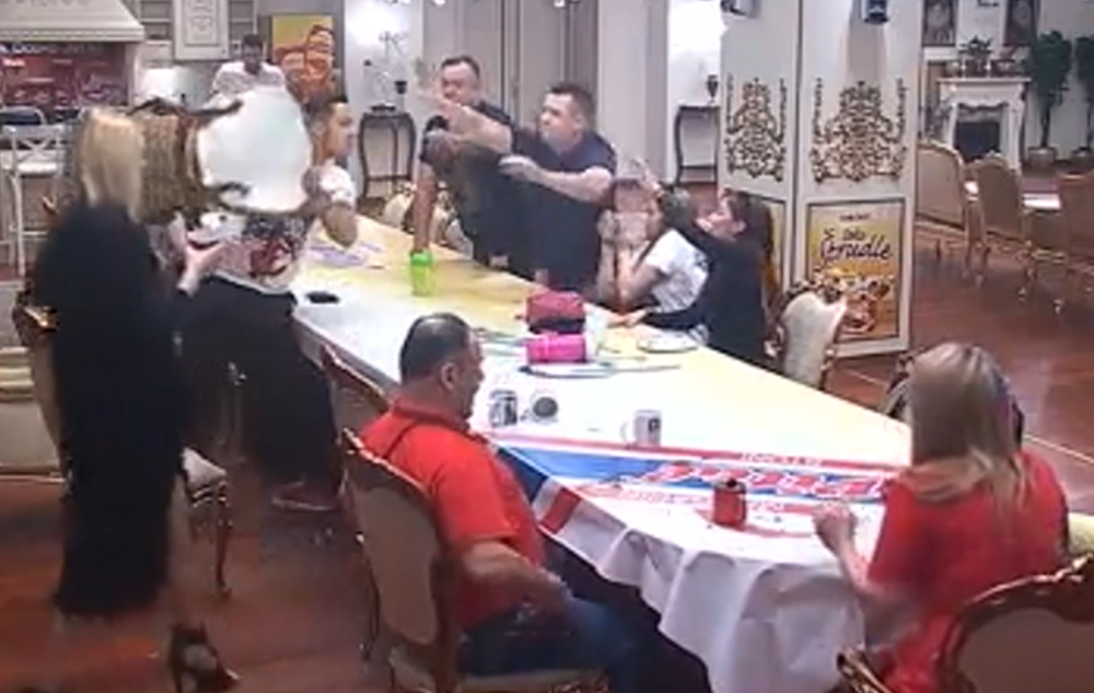 Gastoz krenuo stolicom na Tijanu! (VIDEO)