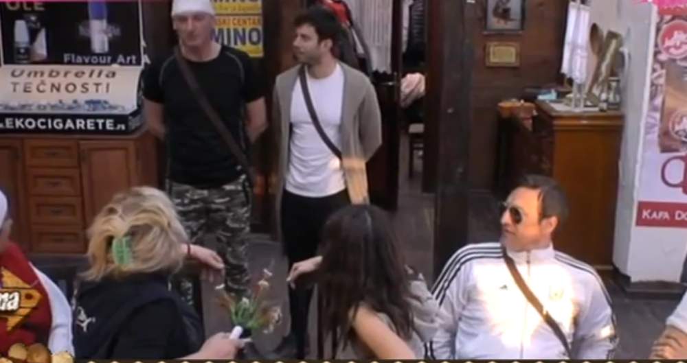 Farmeri uvredili dame poklonom (VIDEO)