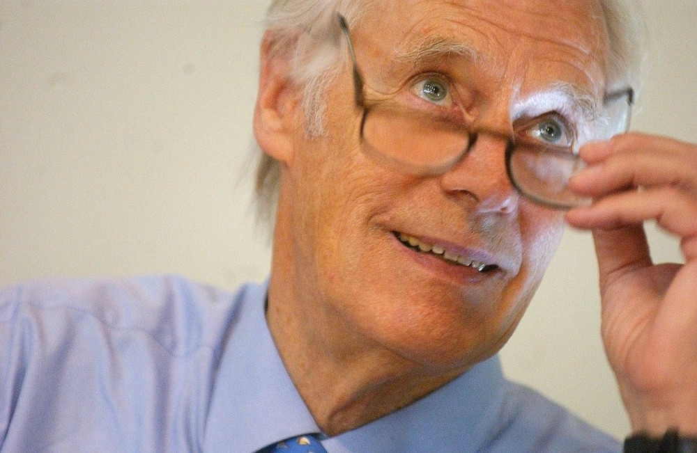 Preminuo Džordž Martin