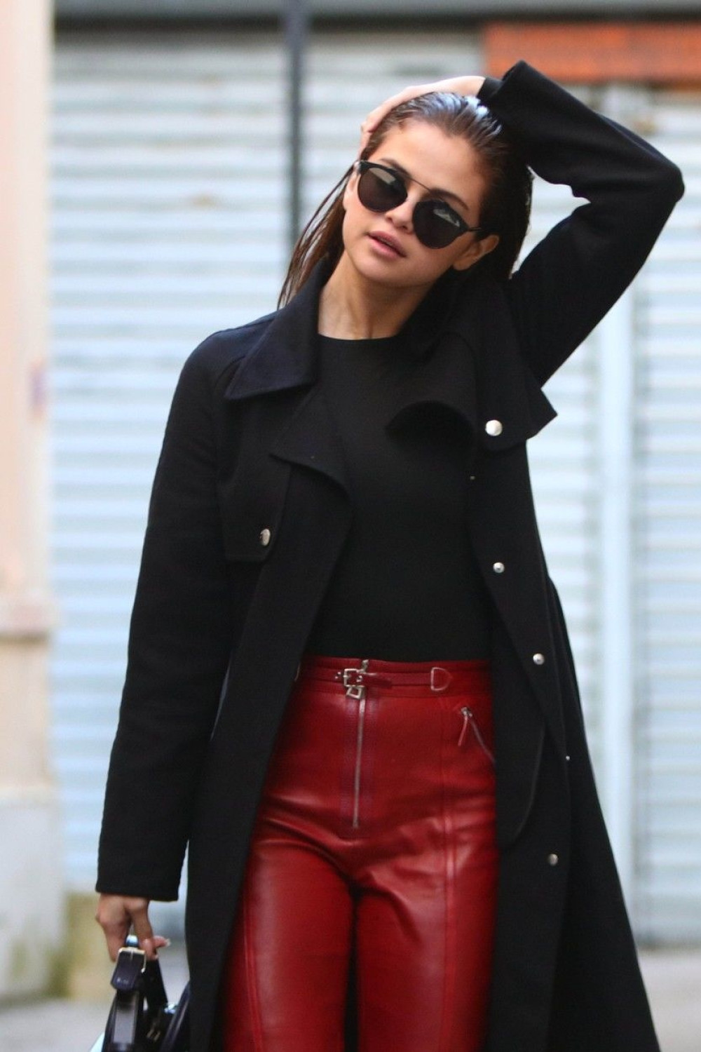 Selena Gomez se povlači zbog bolesti!