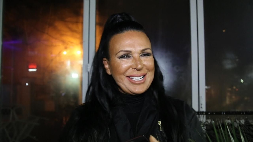 Marta Savić pokazala raskoš i luksuz u kojem živi sa porodicom, novogodišnja dekoracija odnela pobedu (FOTO)