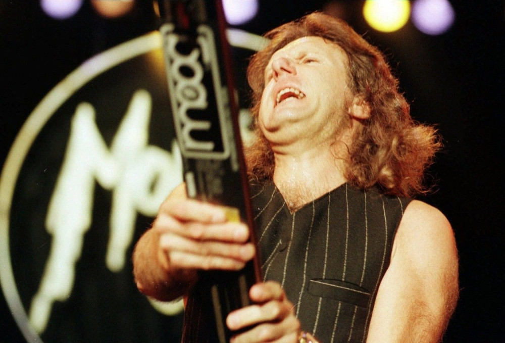 Kit Emerson izvršio samoubistvo?