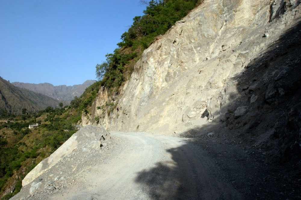 Klizišta ugrožavaju Čačane