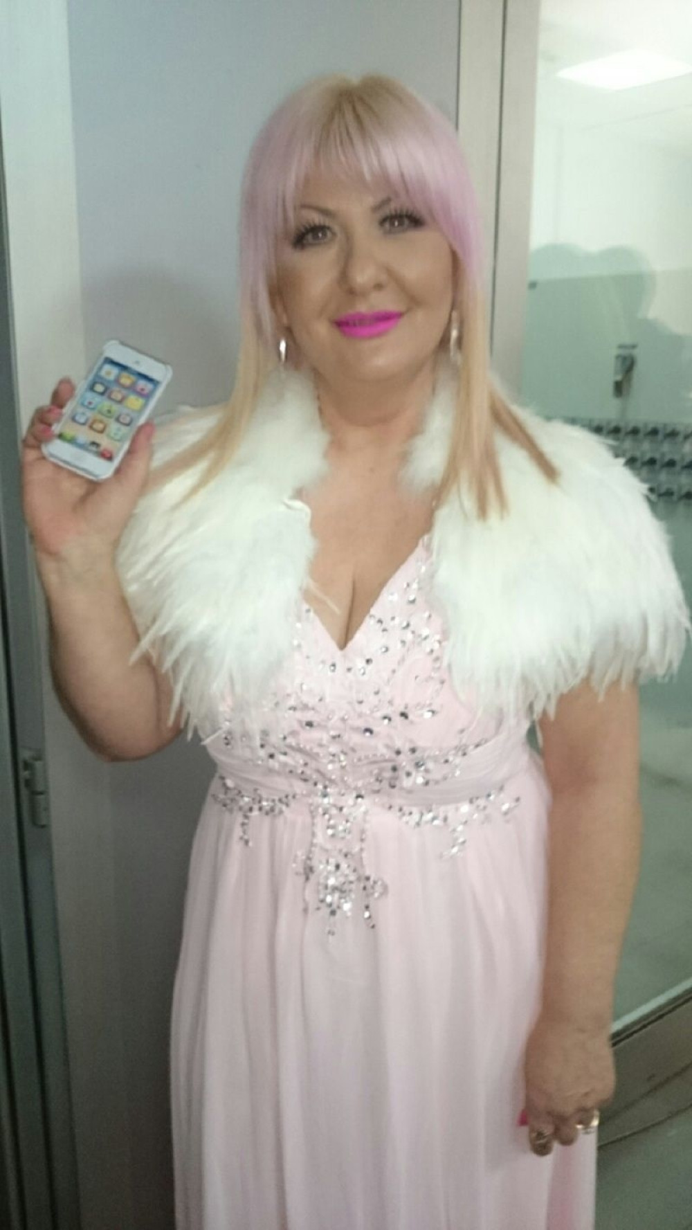 Luna izbačena iz "Parova"