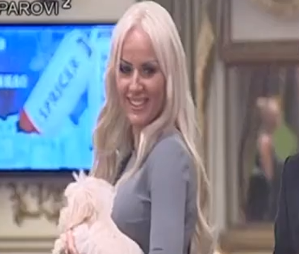 Atina Ferari je ovako izgledala pre 10 GODINA! (FOTO)