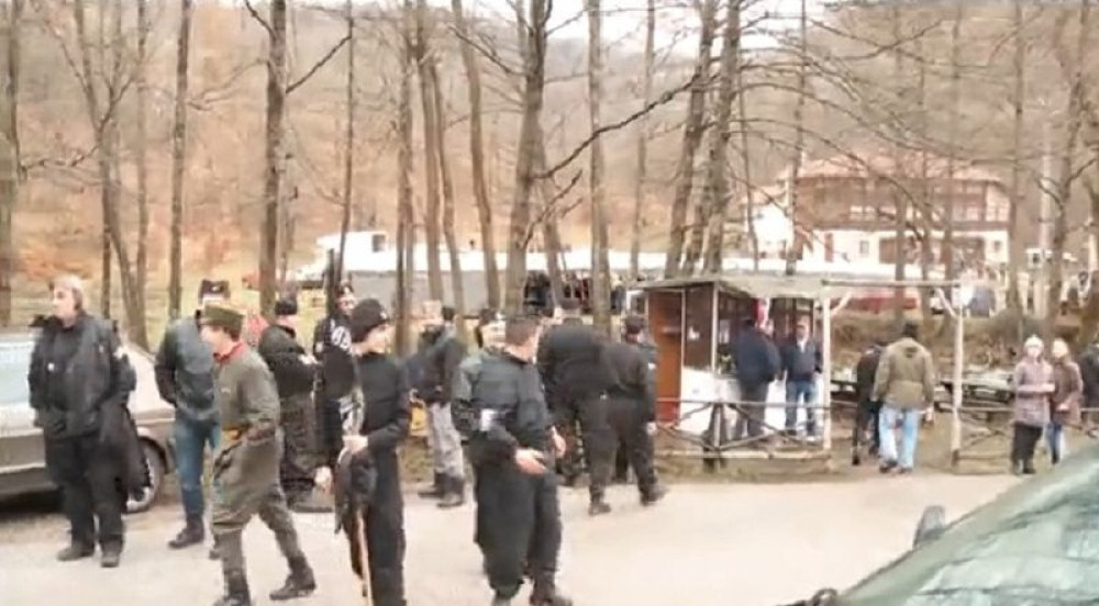 Pripadnici četničkog pokreta pretukli novinare