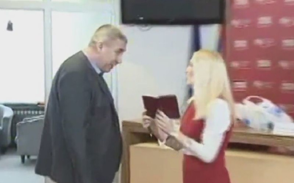 Nove osude seksističkog ispada policajca