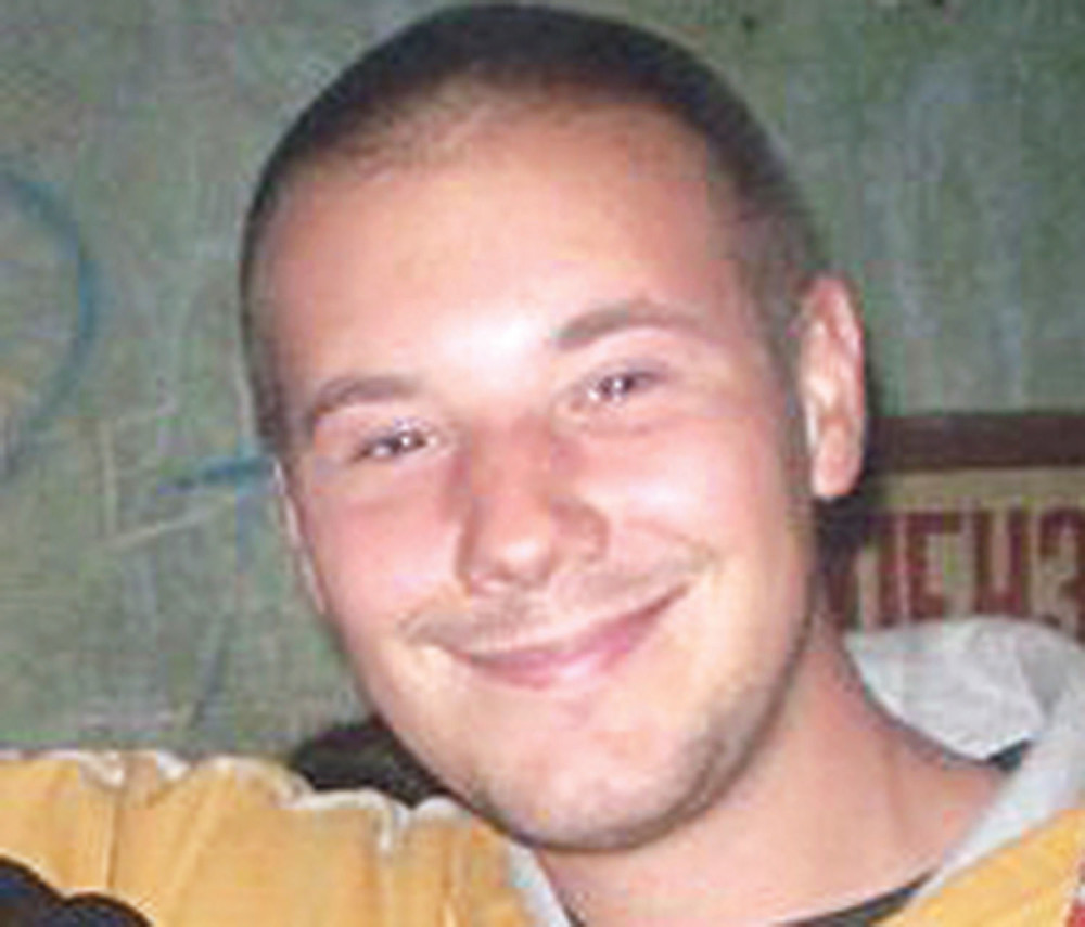 Ubio babu i dedu zbog 10.000 dinara