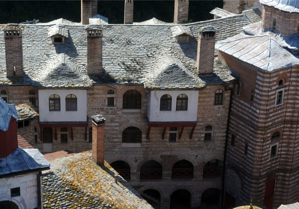 Bajatović obećao pomoć Hilandaru