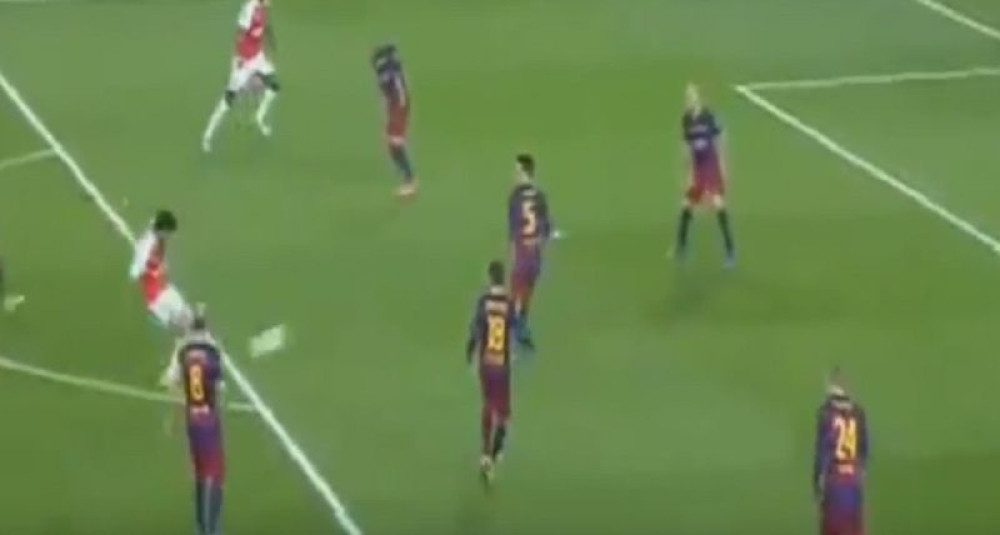 Sjajan gol Elnenija protiv Barse (VIDEO)