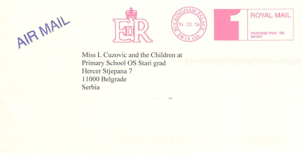 Engleska kraljica pisala srpskim đacima