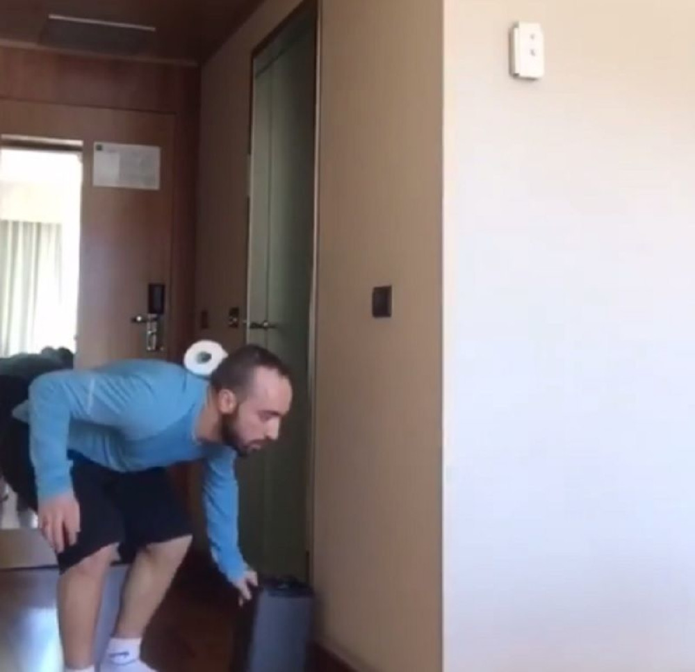 Rikardinjo - majstor sa loptom i toalet papirom (VIDEO)