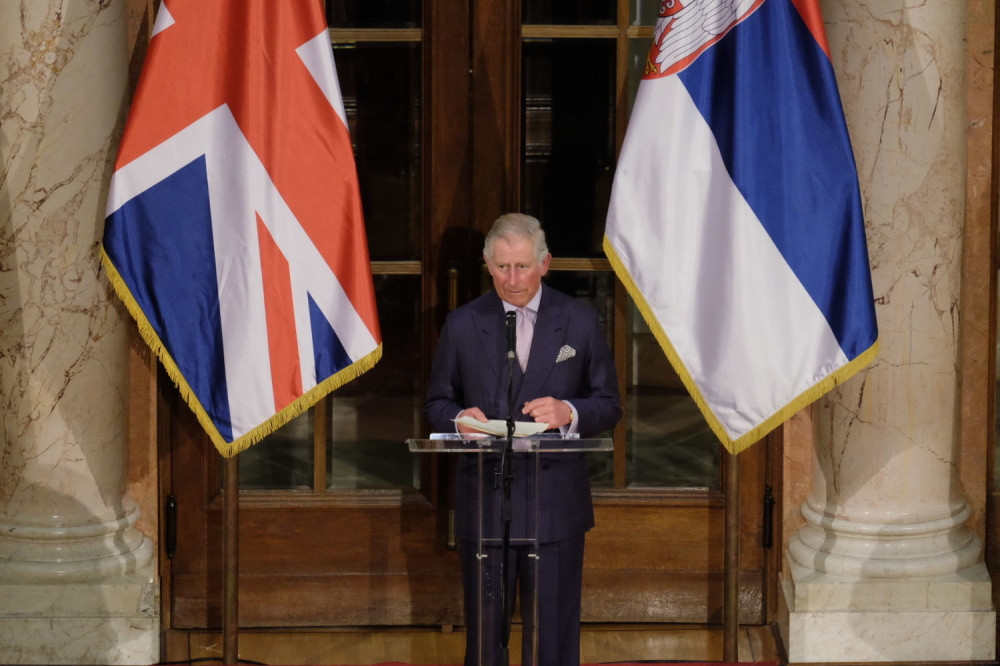 Princ Čarls pričao na srpskom jeziku! (FOTO)