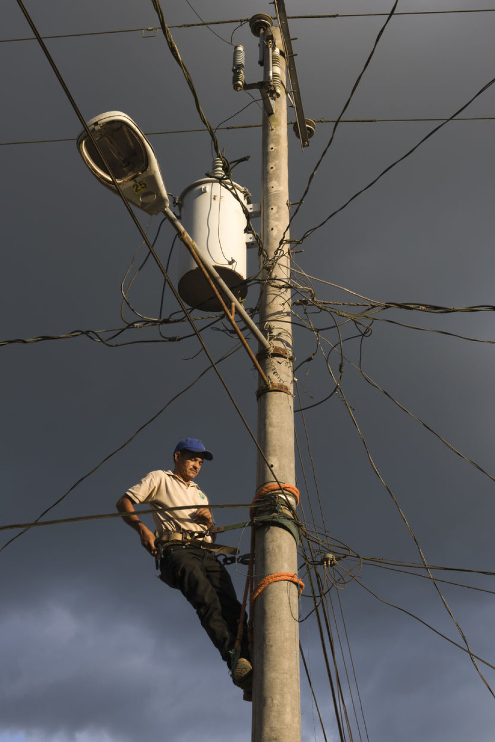 U Obrenovcu sve manje mraka