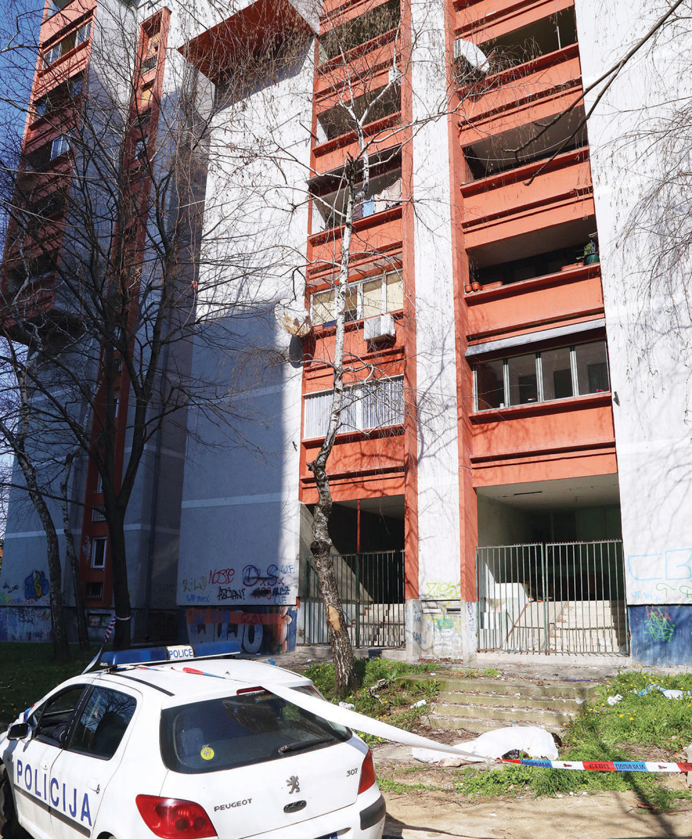 Pustili ga iz „Laze”, pa skočio sa zgrade!