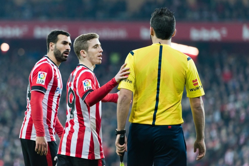 Atletiko kiksnuo, mrtva trka između Barse i Reala