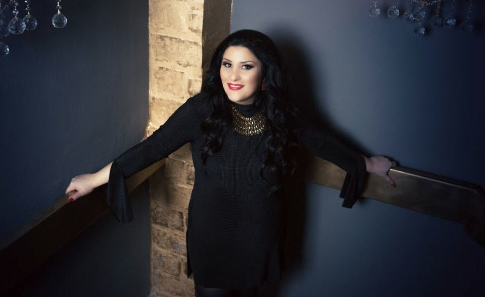 Pevanjem na sahranama zaradi i po 1.200 evra!