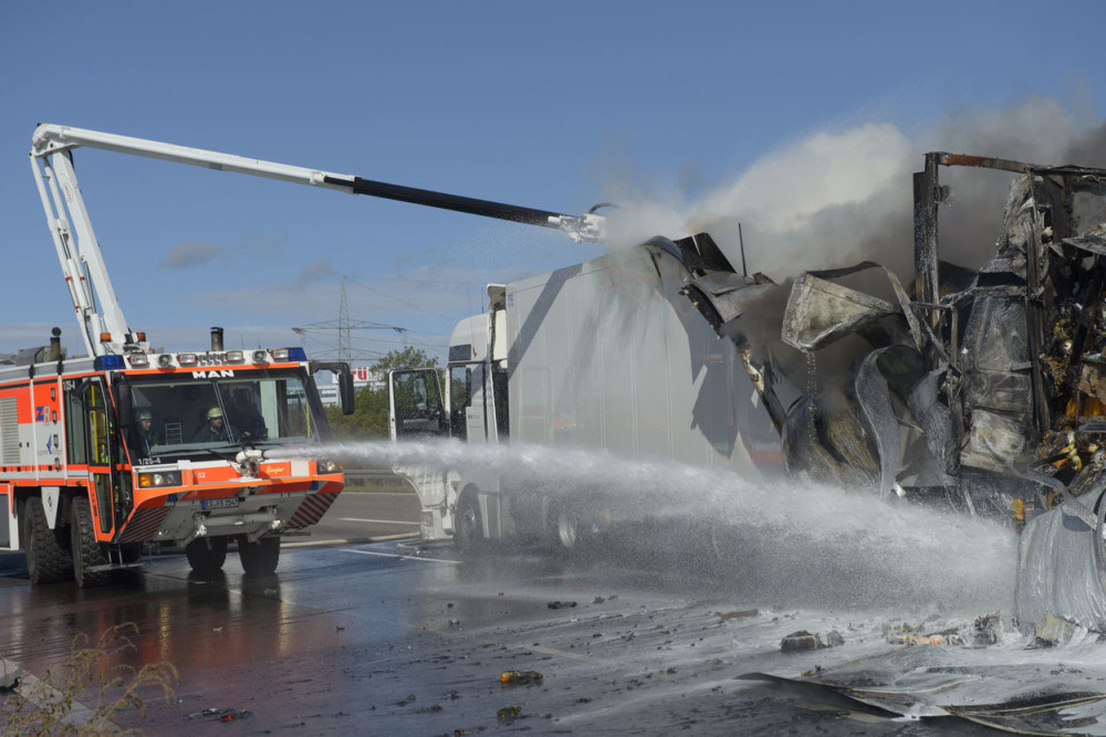 Od šlepera ostali samo šrafići