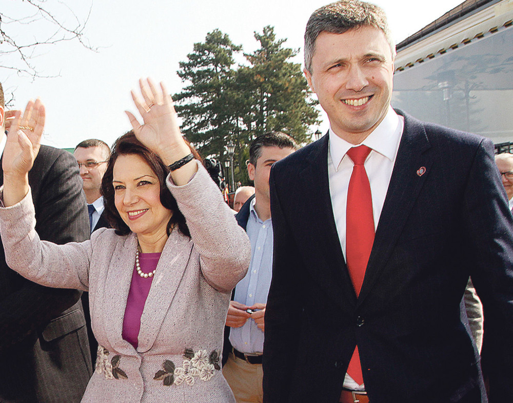 Sanda, pereš Bošku krvave košulje!