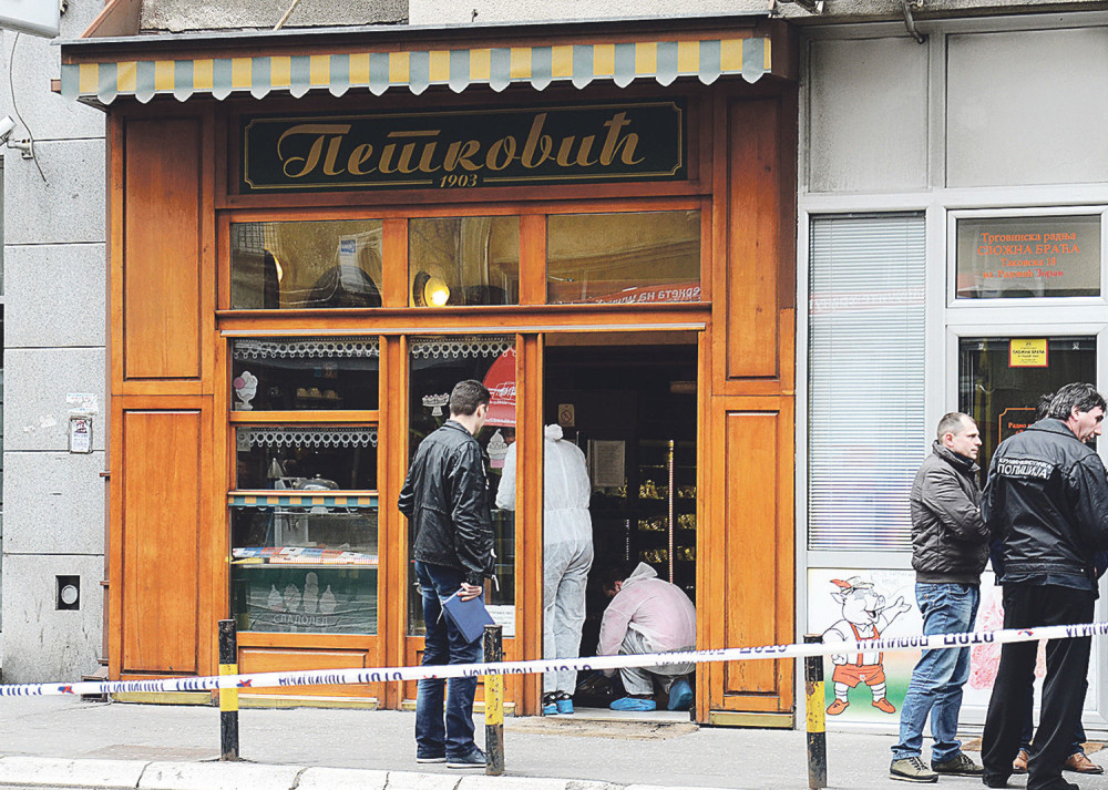 Proćerdao stan, pa se razneo kod "Petkovića"