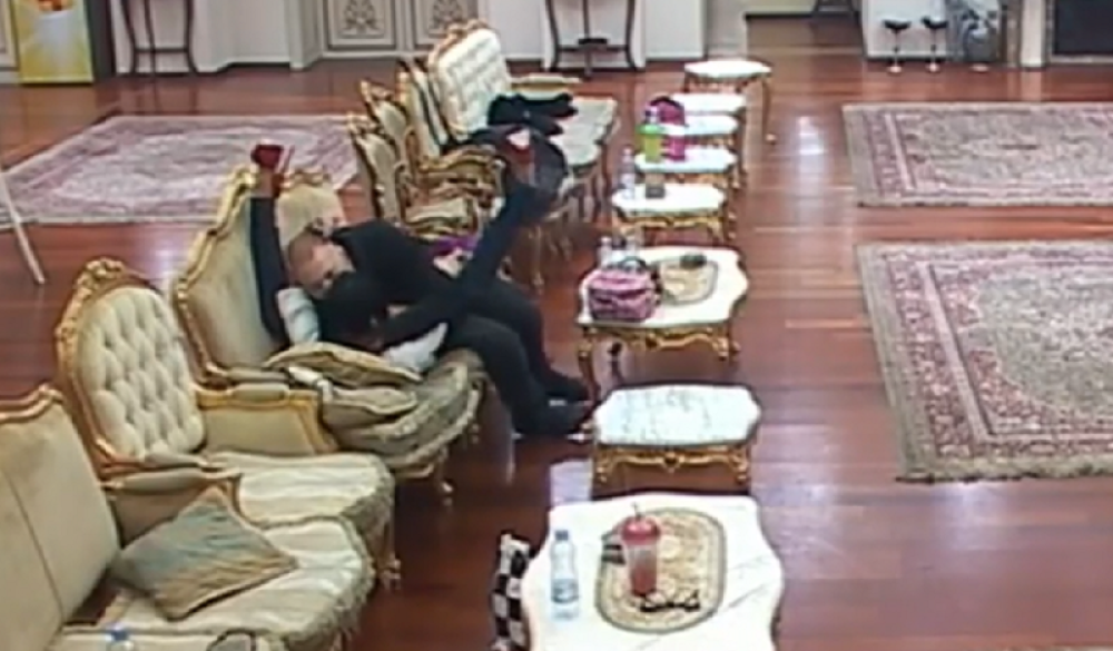 Jelena i Brendon se ljubili (VIDEO)