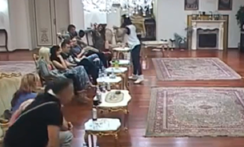 Gastoz udario Krunićevu zbog Zorice (VIDEO)