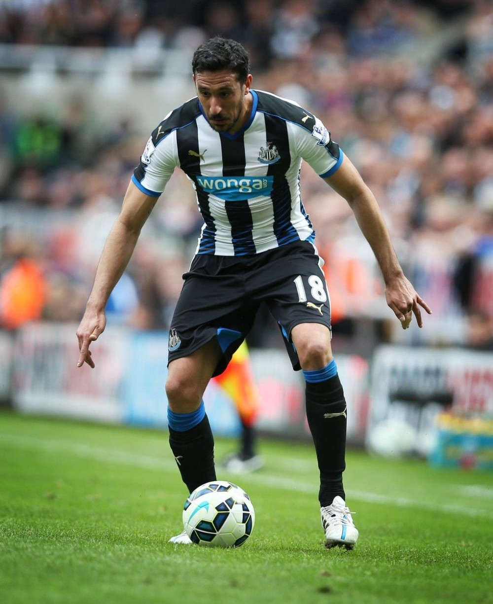 Njukasl je bolesnog Jonasa šutnuo kao psa!